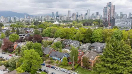 Outdoor Deck Photo of 1382 Maple Street, Vancouver, BC
