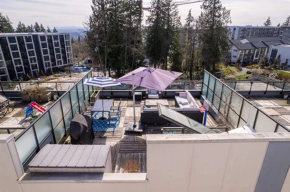 Garden / Landscaping Photo of 407 9350 University High Street, Burnaby, BC