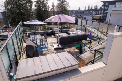 Swimming Pool Photo of 407 9350 University High Street, Burnaby, BC