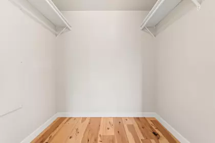 Hallway Photo of 218 Mundy Street, Coquitlam, BC