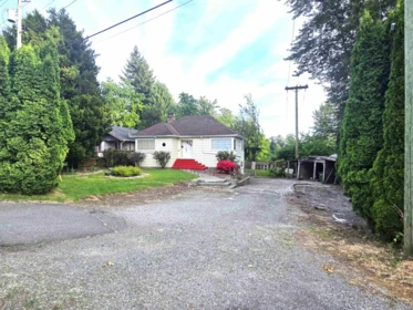 Laundry Room Photo of 34008 Old Yale Road, Abbotsford, BC