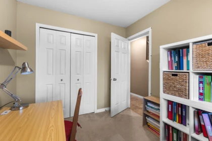 Garage Interior Photo of 31472 Crossley Court, Abbotsford, BC
