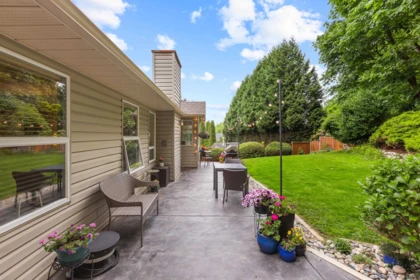 Swimming Pool Photo of 31472 Crossley Court, Abbotsford, BC
