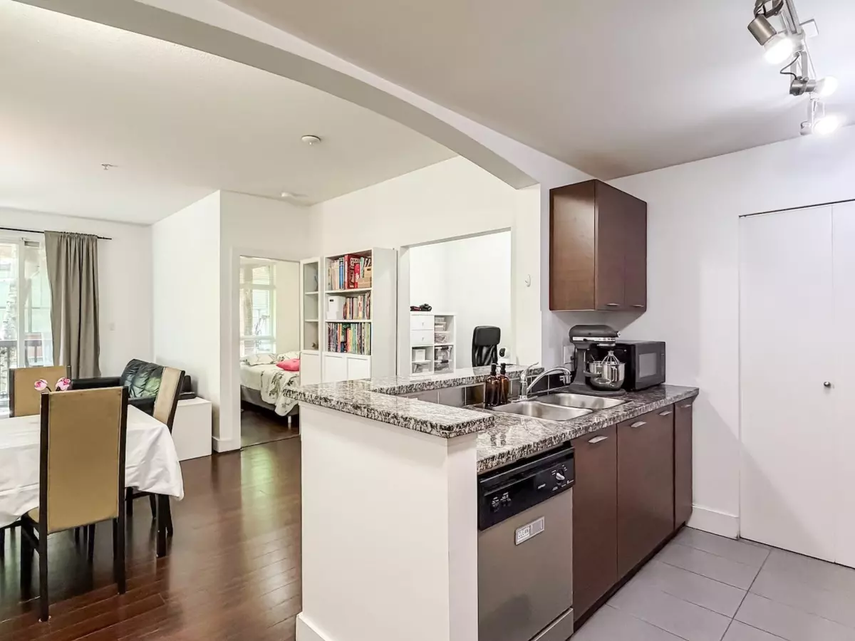 Dining Area Photo of 116 9233 Ferndale Road, Richmond, BC