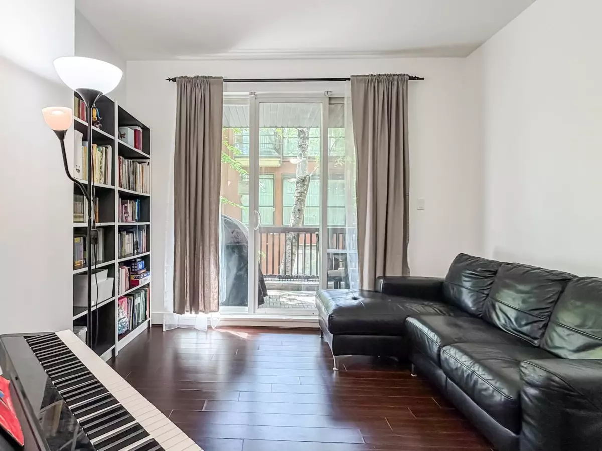 Living Room Photo of 116 9233 Ferndale Road, Richmond, BC
