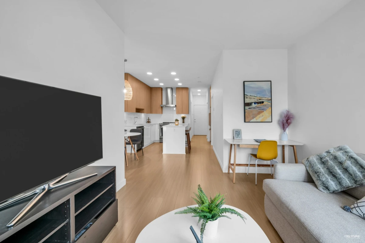 Dining Area Photo of 318 5460 Broadway, Burnaby, BC