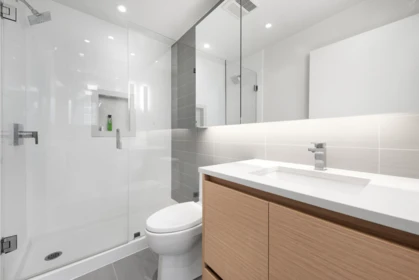 Primary Bathroom Photo of 553 8575 Rivergrass Drive, Vancouver, BC