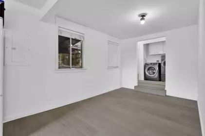 Backyard Photo of 18460 74 Avenue, Surrey, BC