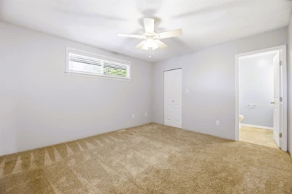 Guest Bathroom Photo of 11997 Laity Street, Maple Ridge, BC
