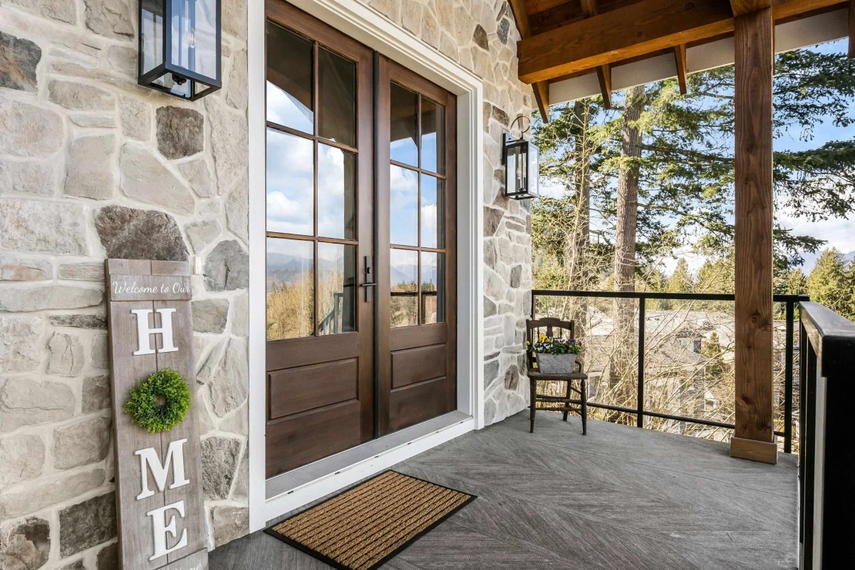 Family Room Photo of 1 45406 Vedder Mountain Road, Chilliwack, BC