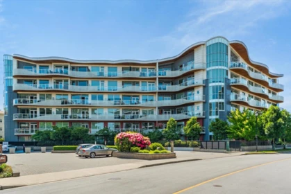 304 20416 Park Avenue, Langley, BC, Langley — Apartment/Condo for sale