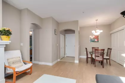 Kitchen Island Photo of 423 2083 W 33rd Avenue, Vancouver, BC