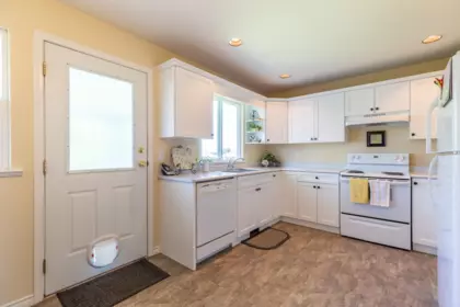 Breakfast Nook Photo of 46371 Ranchero Drive, Chilliwack, BC