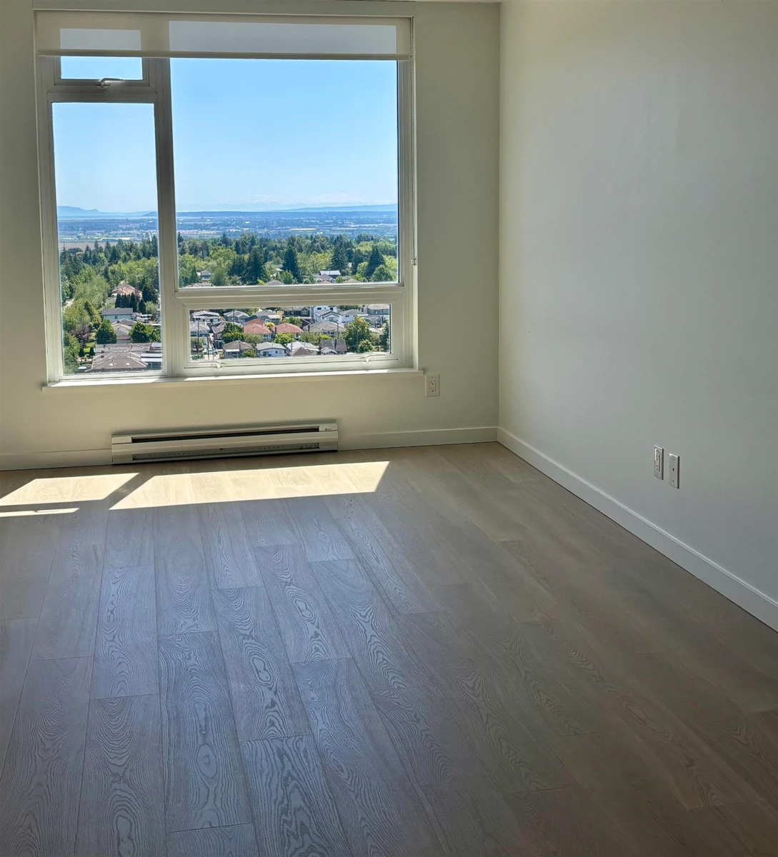 Living Room Photo of 3104 5665 Boundary Road, Vancouver, BC