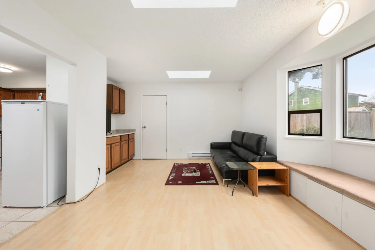 Family Room Photo of 9241 Kingsley Court, Richmond, BC