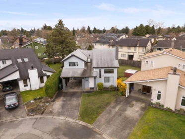 Garden / Landscaping Photo of 9241 Kingsley Court, Richmond, BC