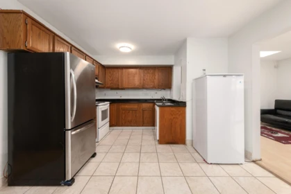 Kitchen Photo of 9241 Kingsley Court, Richmond, BC