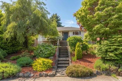 513 Garrett Street, New Westminster, BC, New Westminster — Single Family Residence for sale