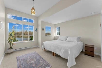 Office / Den Photo of 12B 5551 Admiral Way, Delta, BC