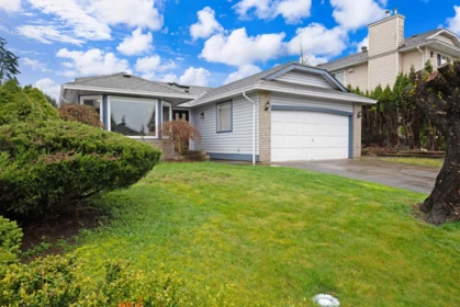 23174 124a Avenue, Maple Ridge, BC, East Central — 3 bed single family residence for sale