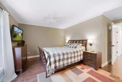 Guest Bathroom Photo of 23174 124a Avenue, Maple Ridge, BC