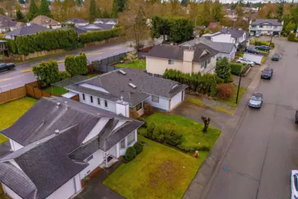 Outdoor Patio Photo of 23174 124a Avenue, Maple Ridge, BC