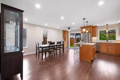 Primary Bedroom Photo of 23174 124a Avenue, Maple Ridge, BC