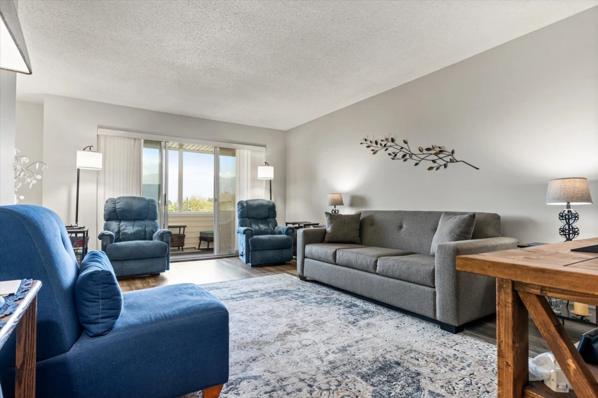 Dining Area Photo of 314 8725 Elm Drive, Chilliwack, BC