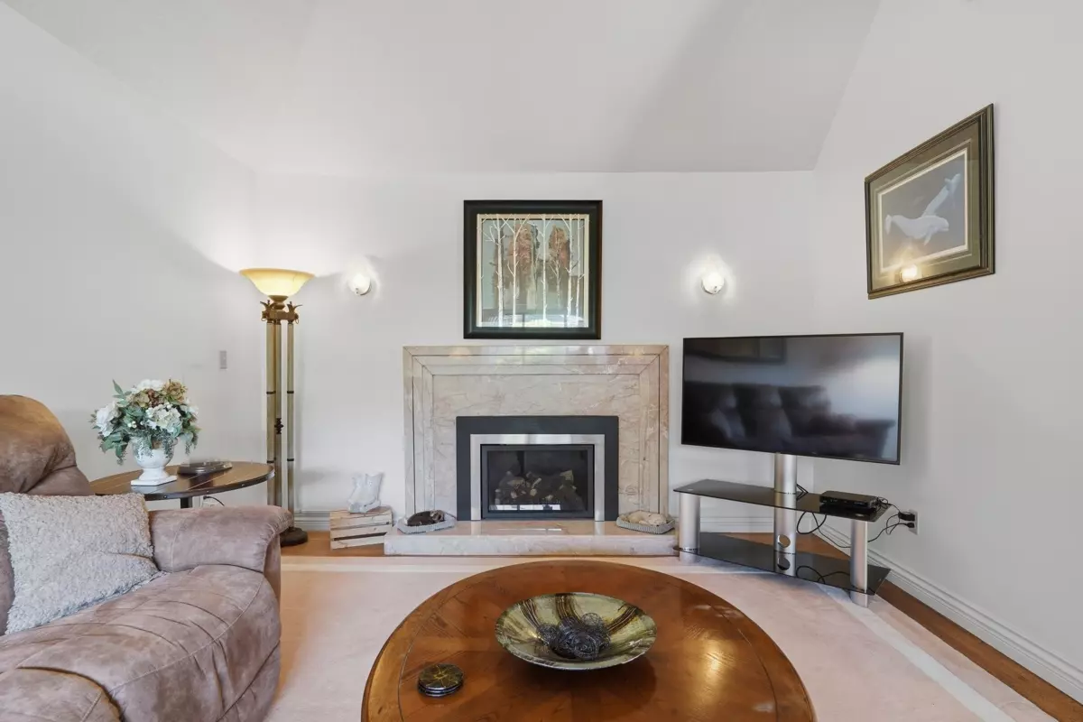 Dining Area Photo of 53 6600 Lucas Road, Richmond, BC