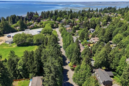 Neighborhood Park Photo Near 12597 20 Avenue, Surrey, BC