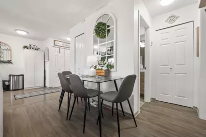 Breakfast Nook Photo of 206 46351 Yale Road, Chilliwack, BC