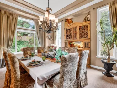 Kitchen Island Photo of 2908 140b Street, Surrey, BC