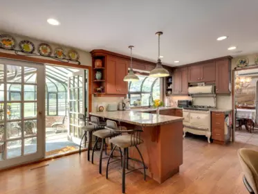 Kitchen Island Photo of 8131 252 Street, Langley, BC