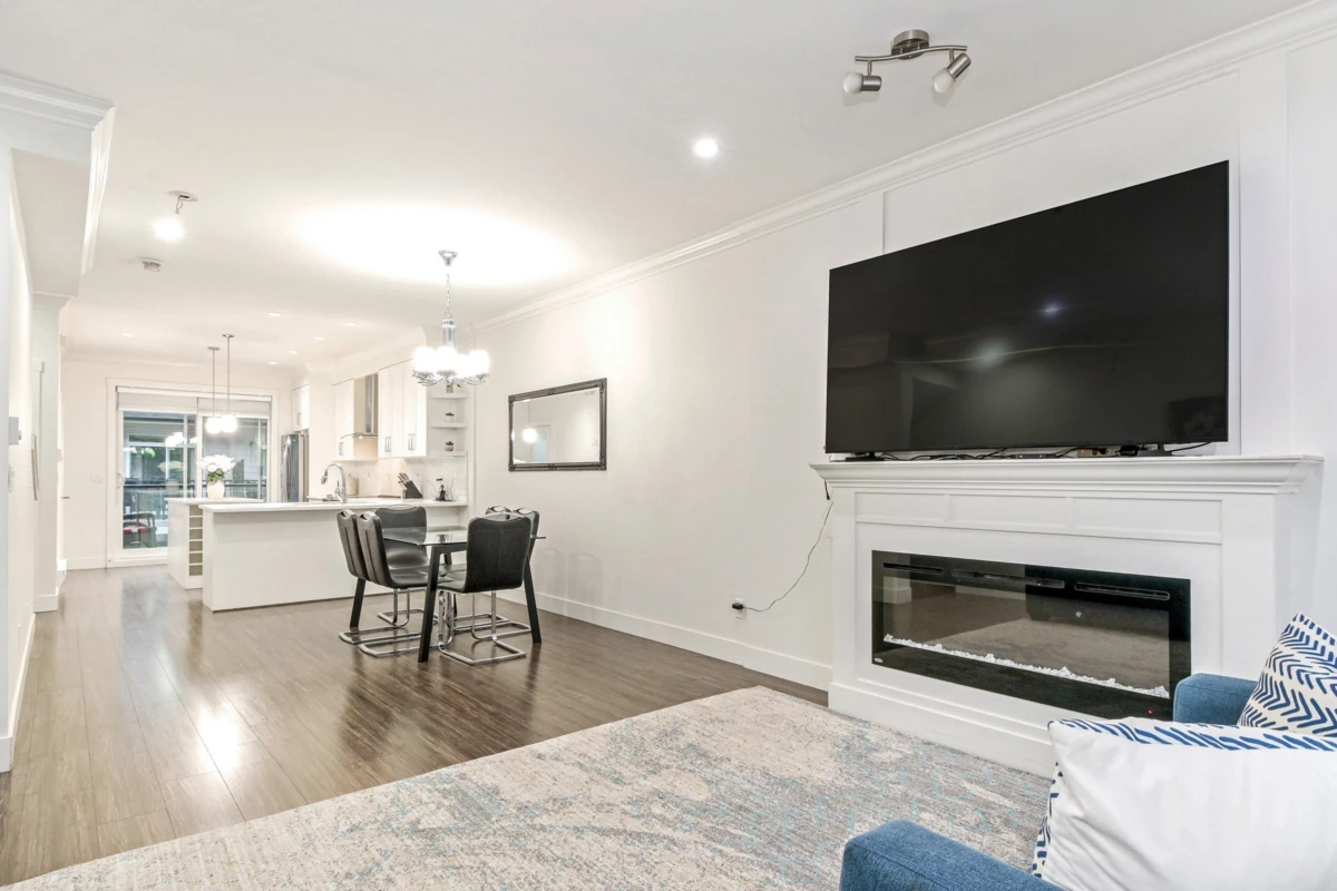 Family Room Photo of 140 13898 64 Avenue, Surrey, BC