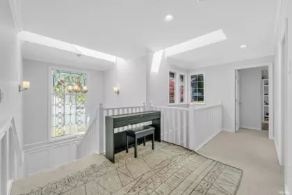 Mudroom Photo of 111 Sandringham Crescent, North Vancouver, BC