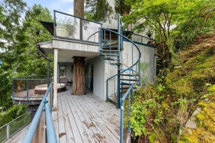 Front Yard Photo of 4678 Eastridge Road, North Vancouver, BC