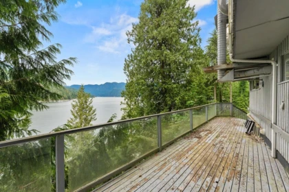 Swimming Pool Photo of 4678 Eastridge Road, North Vancouver, BC