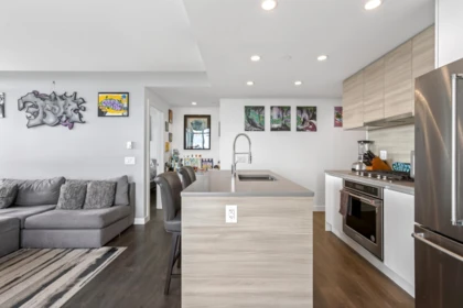 Pantry Photo of 3207 657 Whiting Way, Coquitlam, BC