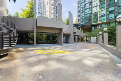 Swimming Pool Photo of 2803 1367 Alberni Street, Vancouver, BC