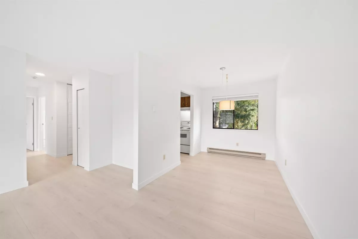 Dining Area Photo of 11536 Kingcome Avenue, Richmond, BC