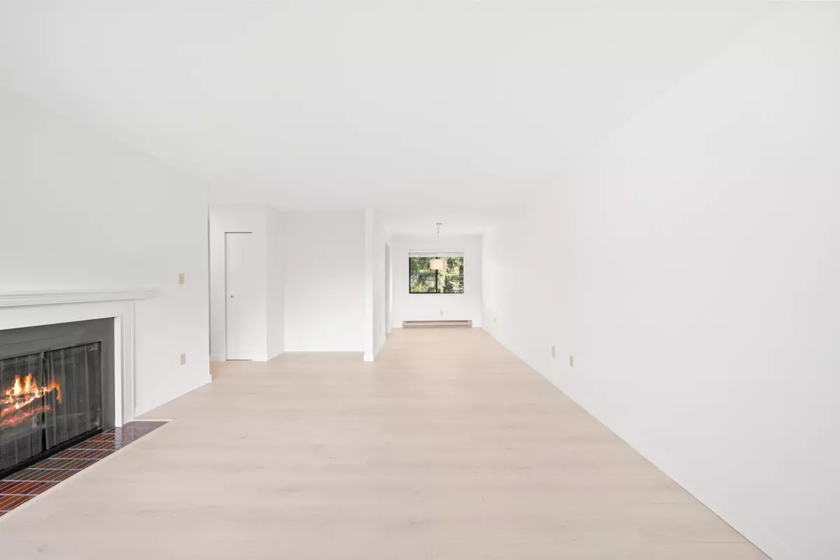 Family Room Photo of 11536 Kingcome Avenue, Richmond, BC