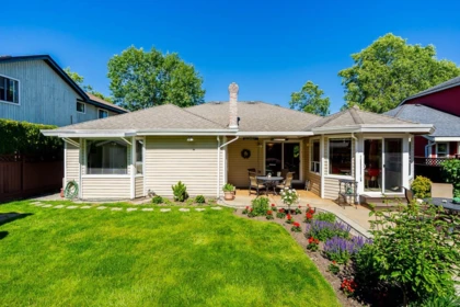 Outdoor Kitchen Photo of 10675 Glenwood Crescent, Surrey, BC