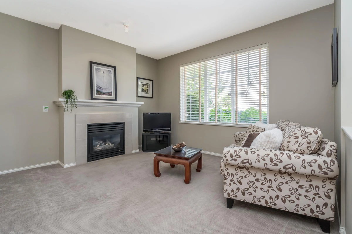 Family Room Photo of 49 15868 85 Avenue, Surrey, BC