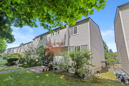 122 3461 E 49th Avenue, Vancouver, BC, Vancouver — Townhouse for sale