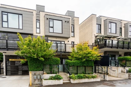 2 589 W King Edward Avenue, Vancouver, BC, Vancouver — Townhouse for sale