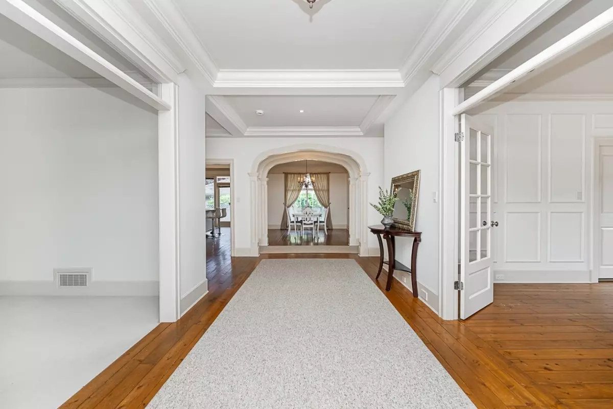 Dining Area Photo of 13989 29 Avenue, Surrey, BC
