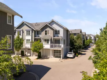 Outdoor Kitchen Photo of 87 5550 Admiral Way, Delta, BC