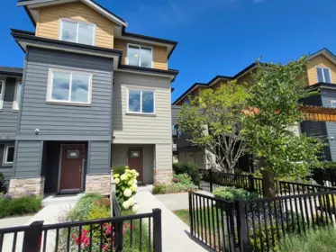 107 8233 Williams Road, Richmond, BC, Richmond — Townhouse for sale