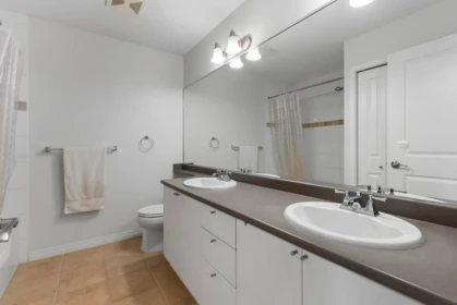 Entry Foyer Photo of 24 8250 158 Street, Surrey, BC