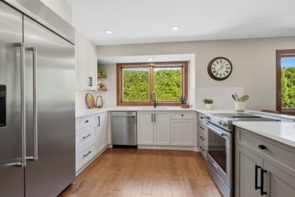 Breakfast Nook Photo of 3910 Verdon Way, Abbotsford, BC